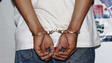 PNB detiene a cantante de música llanera por arrollar a niña de 12 años (+Fotos)