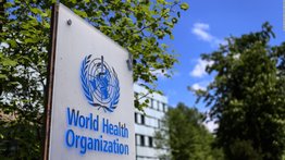OMS pide consultar al médico antes de vacunarse contra el COVID