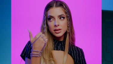 Corina Smith causó furor en redes sociales por su nuevo look