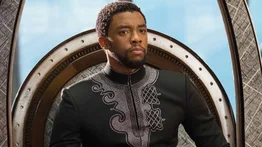 Disney homenajea a Chadwick Boseman con un nuevo comienzo de "Black Panther"