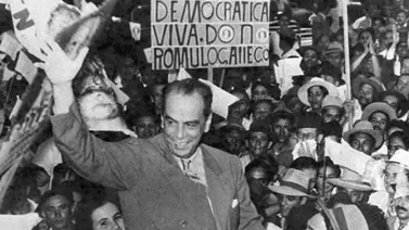 Tal día como hoy, en 1948, derrocan a Rómulo Gallegos