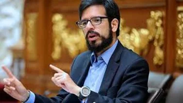 Miguel Pizarro: La consulta popular es un mecanismo para alzar la voz
