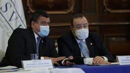 Vicepresidente de Guatemala propone a Giammattei que ambos renuncien