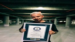 J Balvin presume Récord Guinness al tener más nominaciones Latin Grammy