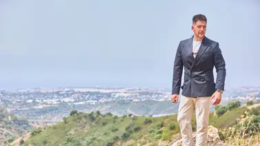 Antonio Caballero "El Guardián" de las estrellas del fútbol y el espectáculo europeo Antonio Caballero "El Guardián" de las estrellas del fútbol y el espectáculo europeo