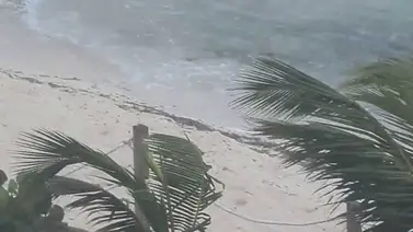 Presidente Duque llega a San Andrés tras paso de huracán Iota Presidente Duque llega a San Andrés tras paso de huracán Iota