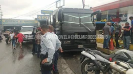 Polimiranda ultima a un sujeto al frustrar robo en autobús de Petare