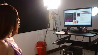 Detienen a dos sujetos por utilizar agencia de modelaje para pornografía