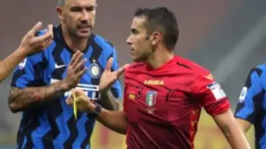 Kolarov da positivo por la COVID-19 y no podrá estar ante el Real Madrid Kolarov da positivo por la COVID-19 y no podrá estar ante el Real Madrid