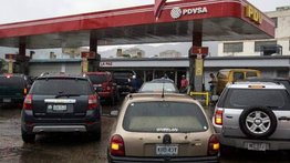Cuerpos de seguridad vigilan en Guarenas la venta y distribución de gasolina