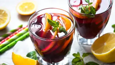 Cócteles con vino tinto que debes probar Cócteles con vino tinto que debes probar