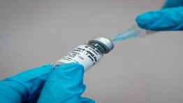 Aseguran 92% de eficacia de vacuna rusa anticoronavirus