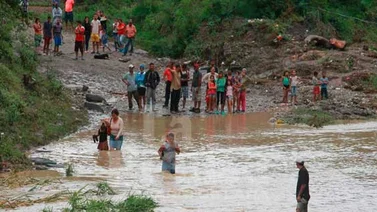 Protección Civil atiende a más de 100 familias afectadas por lluvias en Lara
