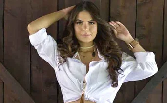 Yoliangel Matute estrena "Luna Llanera"