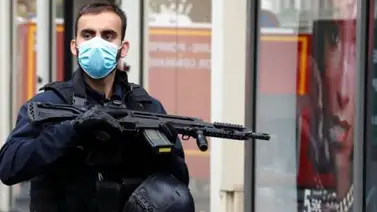 Francia eleva el nivel de vigilancia terrorista tras el atentado de Niza Francia eleva el nivel de vigilancia terrorista tras el atentado de Niza