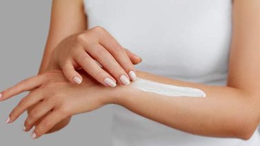 Aclara los vellos de las piernas y los brazos