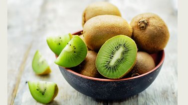 Conoce las propiedades del kiwi (+ video )