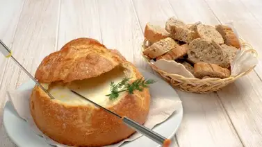 Pan relleno al horno Pan relleno al horno