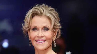 Jane Fonda anima al voto con una clase de deporte (+video)