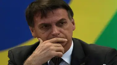 Bolsonaro insiste en asociar fuegos en Amazonía y Pantanal a cultura indígena Bolsonaro insiste en asociar fuegos en Amazonía y Pantanal a cultura indígena