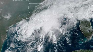 La tormenta Beta se acerca a Texas (EE.UU.) y el huracán Teddy a Bermudas