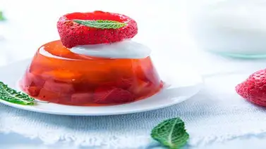 Gelatina de flor de Jamaica Gelatina de flor de Jamaica