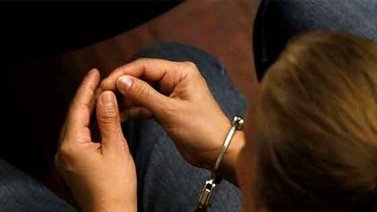 Detenida mujer que simuló el suicidio de su marido
