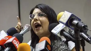 Indira Urbaneja: Cortar el diésel sería una puñalada mortal para el país Indira Urbaneja: Cortar el diésel sería una puñalada mortal para el país