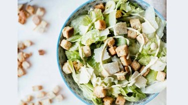 Conoce la historia de la ensalada César