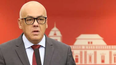 Convocan a un aplauso nacional este domingo en honor a los profesionales de la salud