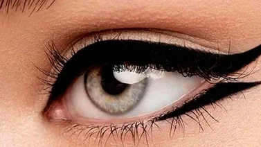 Trucos para obtener el mejor eyeliner