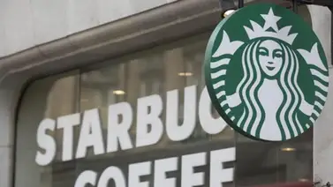 Starbucks se suma al centenar de marcas que suspenden su publicidad en redes Starbucks se suma al centenar de marcas que suspenden su publicidad en redes