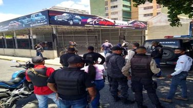 Lanzan objeto explosivo en comercializadora de vehículos en Barquisimeto (+Video)