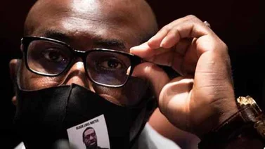 Hermano de George Floyd sacude la conciencia del Congreso de EEUU
