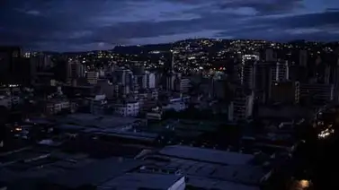 Lluvias dejan sin luz a algunas zonas de la Gran Caracas Lluvias dejan sin luz a algunas zonas de la Gran Caracas