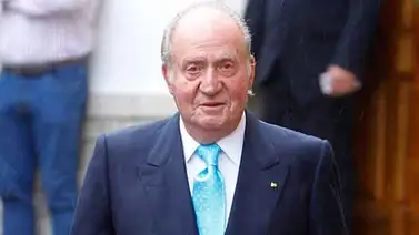 Justicia española investiga al rey Juan Carlos en caso de AVE a La Meca Justicia española investiga al rey Juan Carlos en caso de AVE a La Meca
