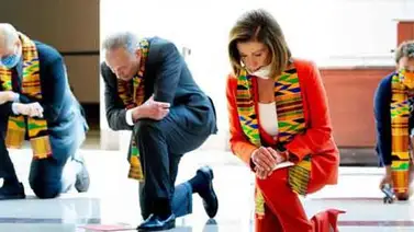 Demócratas se arrodillan durante casi 9 minutos en Congreso en honor a Floyd Demócratas se arrodillan durante casi 9 minutos en Congreso en honor a Floyd