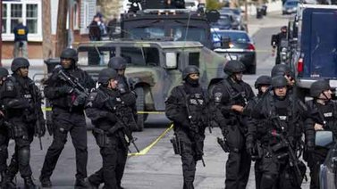 Proponen una ambiciosa ley contra la violencia policial en EEUU