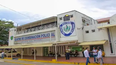 Polibolívar detiene a seis ciudadanos por vender cupos en gasolineras de Barcelona Polibolívar detiene a seis ciudadanos por vender cupos en gasolineras de Barcelona