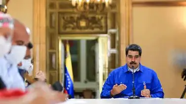 Maduro insinúa que Guaidó está oculto en una embajada y el opositor lo niega Maduro insinúa que Guaidó está oculto en una embajada y el opositor lo niega
