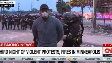 Liberan a periodista de CNN detenido durante cobertura de protestas en Mineápolis