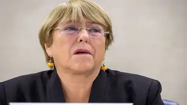 Bachelet exhorta a EEUU tomar medidas tras muerte de afroamericano a manos de policías Bachelet exhorta a EEUU tomar medidas tras muerte de afroamericano a manos de policías