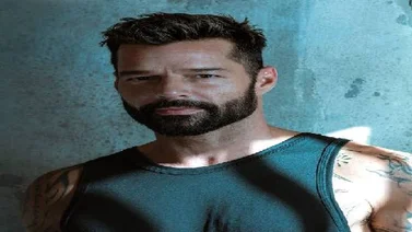 Ricky Martin lanza por sorpresa su nuevo disco "PAUSA"