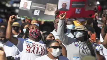 Estadounidenses protestan por muerte de afroamericano a manos de policías Estadounidenses protestan por muerte de afroamericano a manos de policías