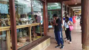 Reabren comercios en Buenos Aires por la flexibilización de la cuarentena Reabren comercios en Buenos Aires por la flexibilización de la cuarentena