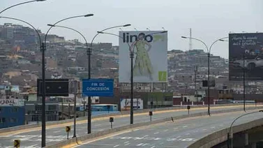 Perú amplía toque de queda para zonas que incumplen confinamiento