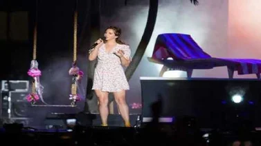 Lana del Rey cancela su gira en Europa al "perder completamente la voz"