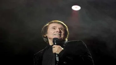 Raphael recibirá el Premio Lo Nuestro a la Excelencia 2020