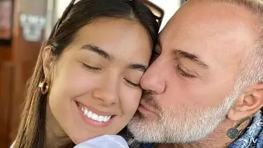 Gianluca Vacchi le regala a su novia un auto de 60 mil dólares Gianluca Vacchi le regala a su novia un auto de 60 mil dólares