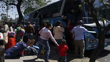 Venezolanos en Chile se acogen a plan de repatriación para regresar a casa